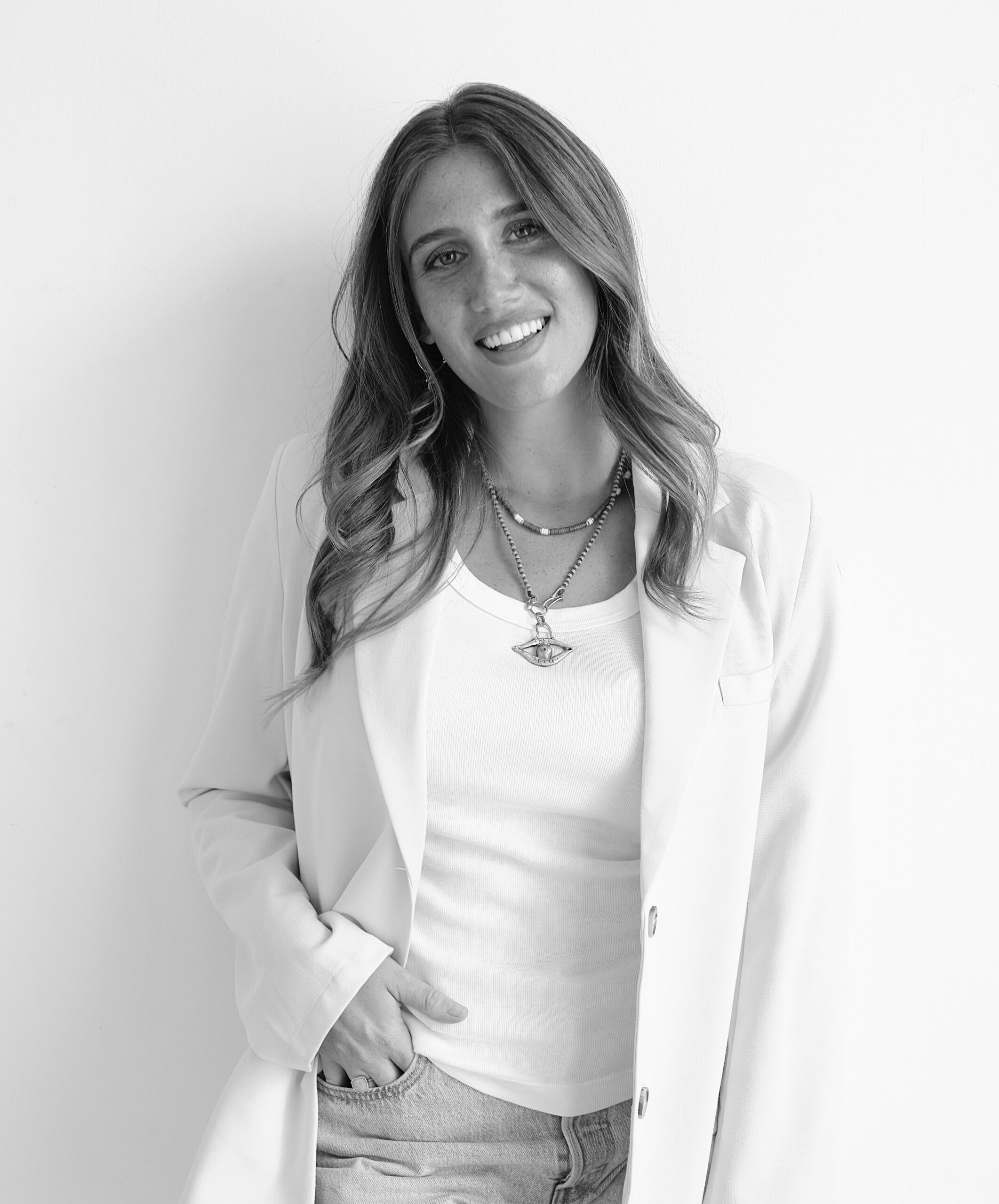Ela Topcuoglu Aksoy<br>psychotherapist