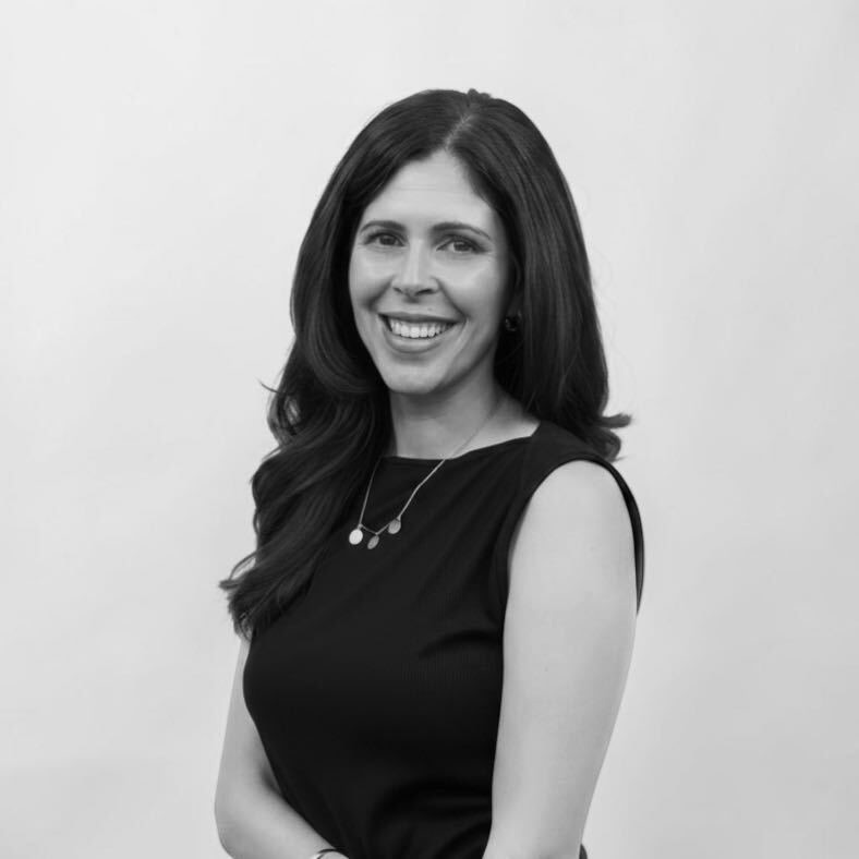 Stella Salazar<br>Psychotherapist